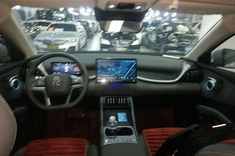 Used BYD Yuan PLUS 2025 Intelligent Driving Version 510 km Leading Edition
