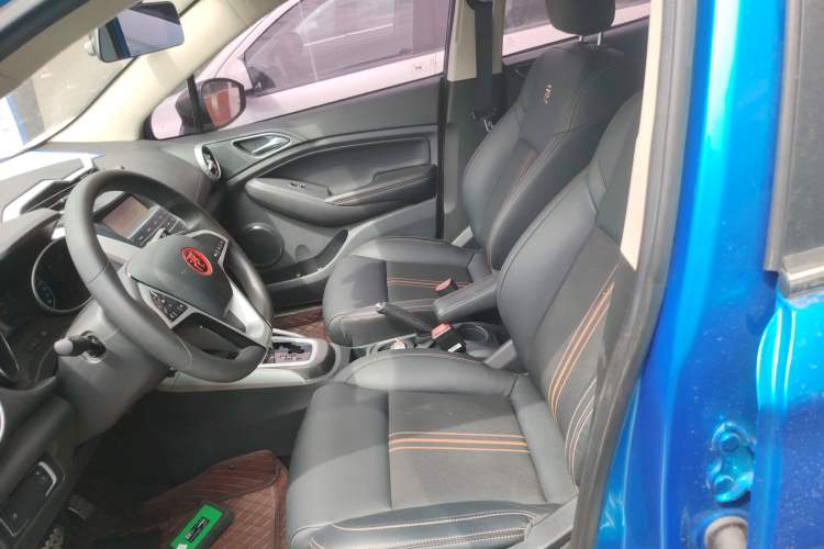 Used BYD Yuan 2017 1.5L Automatic Cool & Stylish Model
