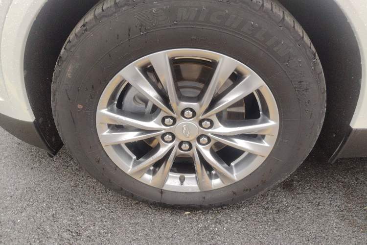 Used Cadillac XT5 2020 28T Luxury Version