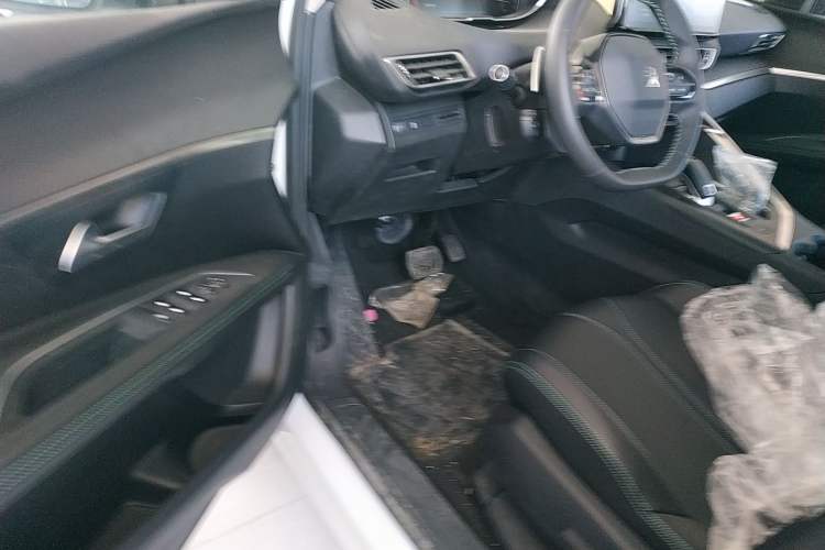 Used Peugeot 5008 2021 360THP 5-Seater Strength Edition