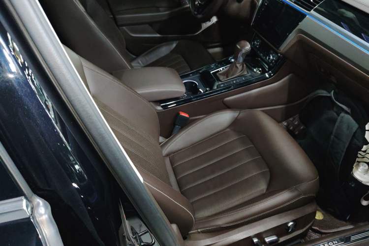 Used Volkswagen Phideon 2021 380TSI Luxury Edition
