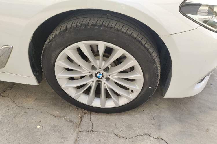 Used BMW 5 Series 2018 Revised Version 530Li Leading Edition Luxury Package
