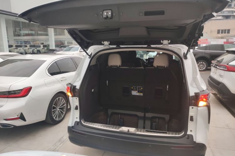 Used Toyota Sienna 2023 2.5L Hybrid Comfort Edition
