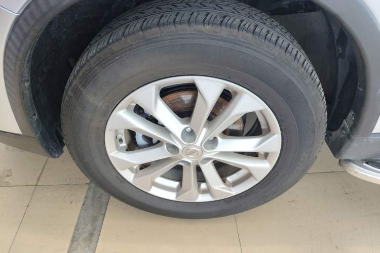 Used Nissan X-Trail 2014 2.5L CVT Luxury Edition 4WD