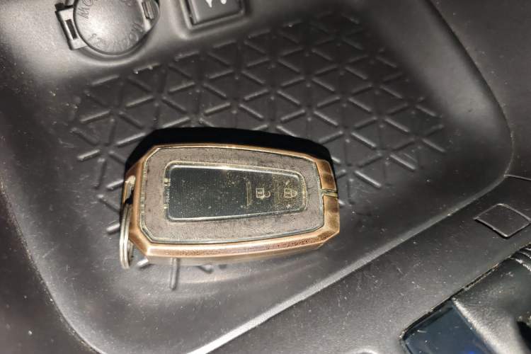 Used Toyota Wildlander 2022 2.0L CVT 4x4 Luxury PLUS Edition
