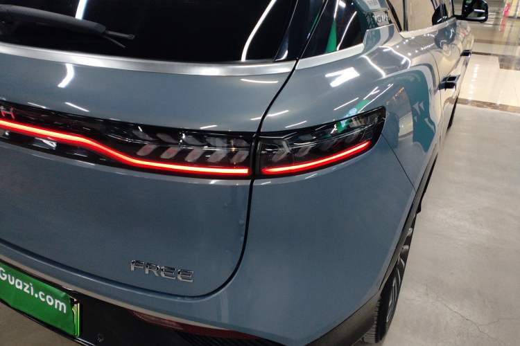 Used VOYAH FREE 2022 Four-Wheel Drive Ultra-Long Range Pure Electric Version