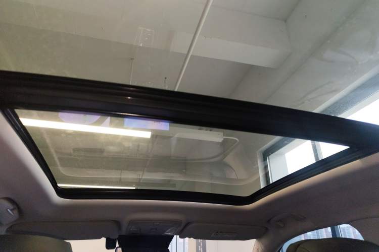 Used Hongqi HS5 2023 2.0T Qixiang Pro Edition
