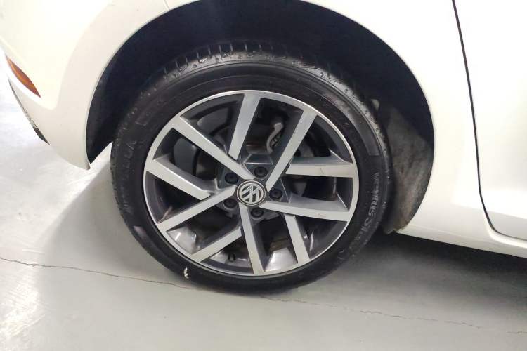 Used Volkswagen Golf 2020 200TSI DSG Comfortable and Ambitious Edition
