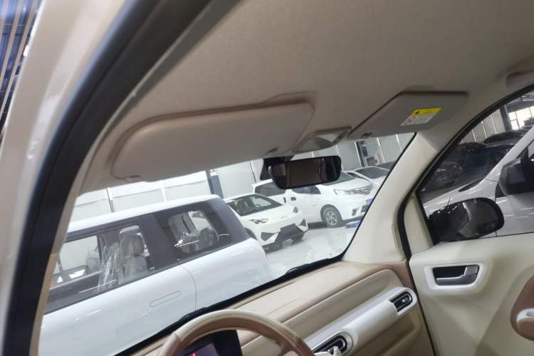 Used Wuling Hongguang MINIEV 2024 3rd Generation 215km Youth Edition
