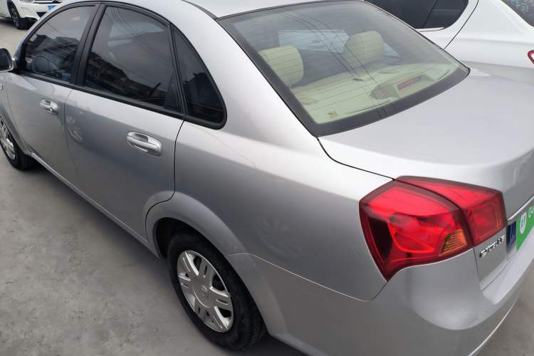 Used Buick Excelle 2013 1.5L Automatic Classic Model
