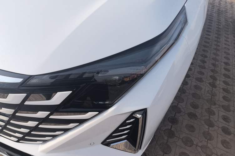 Used Changan UNI-Z New Energy 2024 Blue Whale Smart Electric iDD 125km Excellence Model