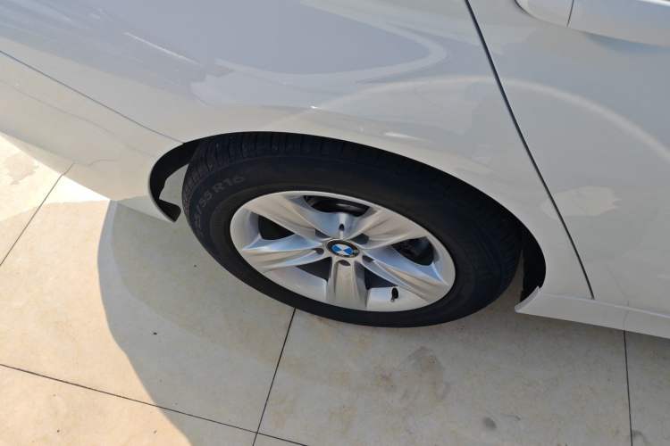 Used BMW 3 Series 2014 320i Sport Edition
