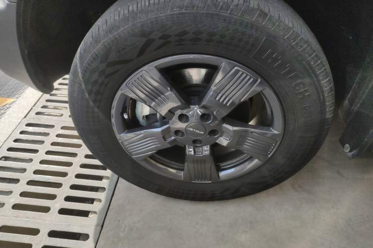 Used JETOUR Traveler 2023 1.5T Two-Wheel Drive Discovery PRO