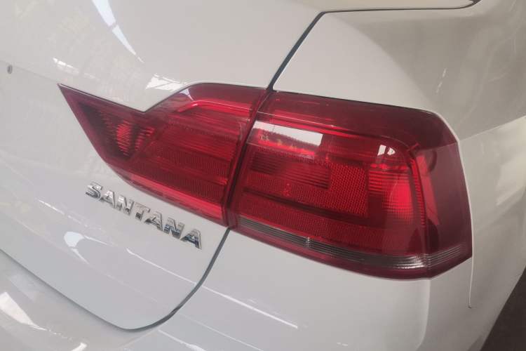 Used Volkswagen Santana 2021 1.5L Manual Fashion Edition
