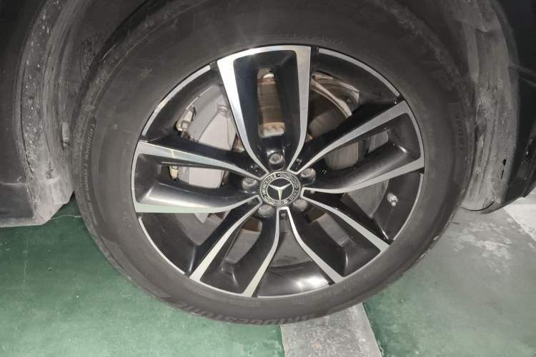 Used Mercedes-Benz GLC 2021 GLC 300 L 4MATIC Dynamic Model