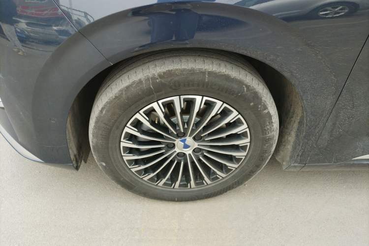 Used Denza D9 2024 DM-i 980 Four-Wheel Drive Prestige Model
