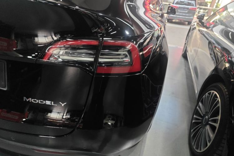 Used Tesla Model Y 2021 Standard Range Rear-Wheel Drive Version