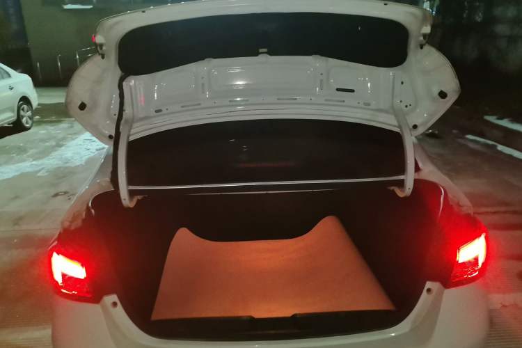 Used Chery Arrizo 5 2017 1.5L CVT Trendsetting Edition