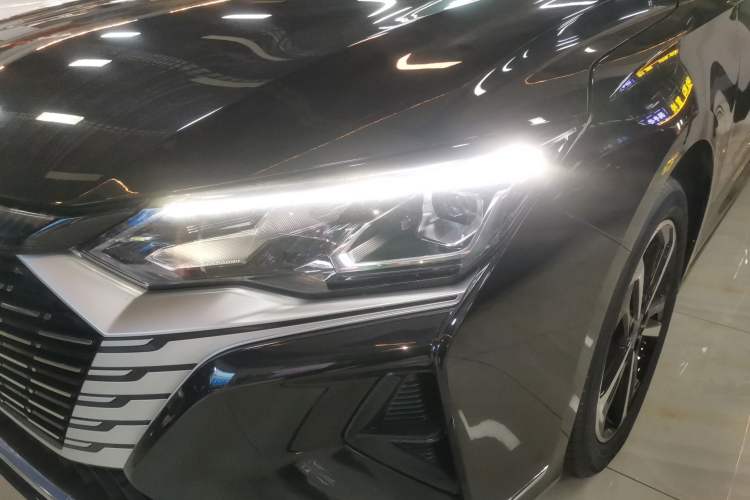 Used Dongfeng Aeolus Yixuan MAX 2024 1.5T Prestige Edition