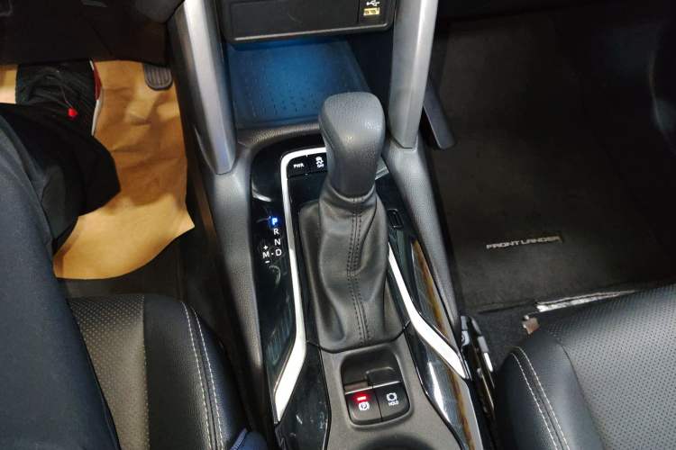 Used Toyota FRONTLANDER 2022 2.0L CVT Luxury PLUS Edition
