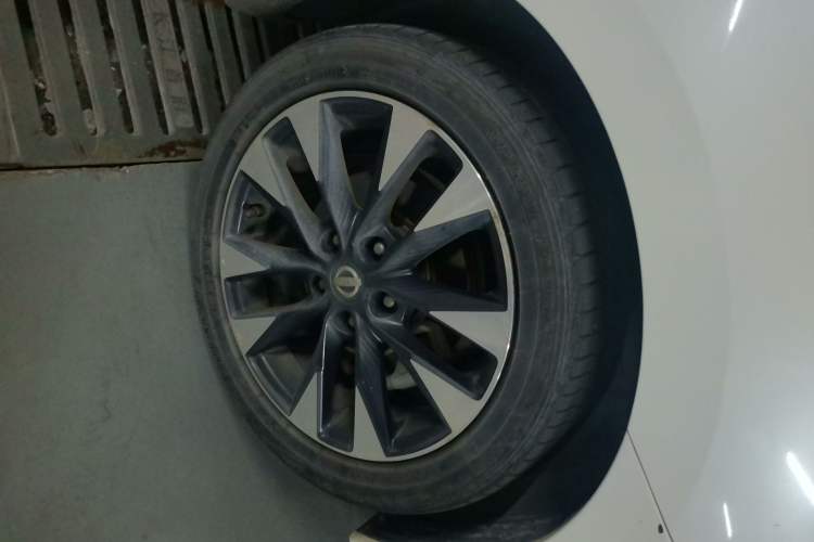 Used Nissan Lannia 2016 1.6L CVT Smart Cool Edition
