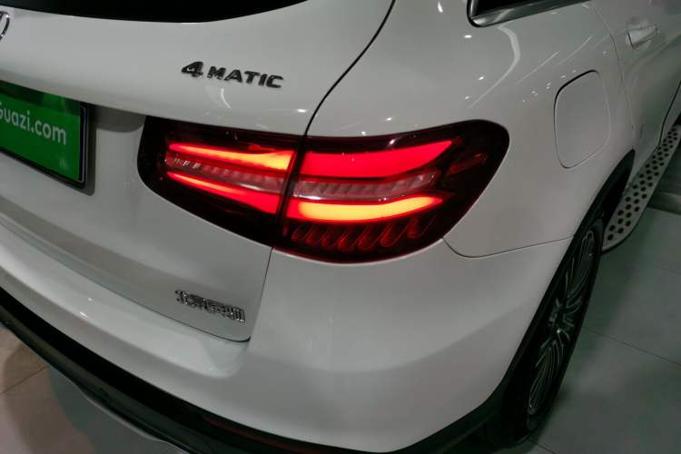 Used Mercedes-Benz GLC 2016 GLC 260 4MATIC Dynamic Edition
