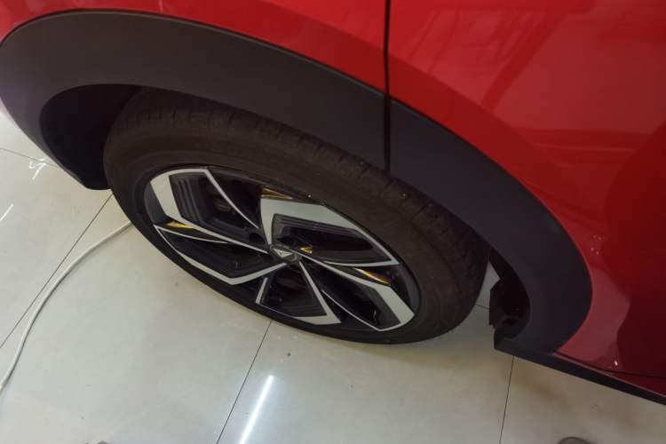 Used  S07 2025 215Max Huawei Qiankun Intelligent Driving ADS SE Range-Extended Version
