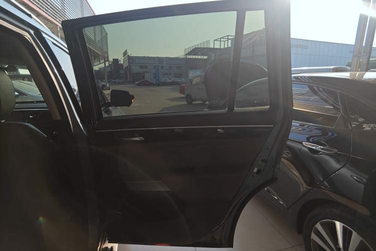 Used GAC Trumpchi GS8 2019 390T Two-Wheel Drive Luxury Smart Connectivity Version (7 Seats)
