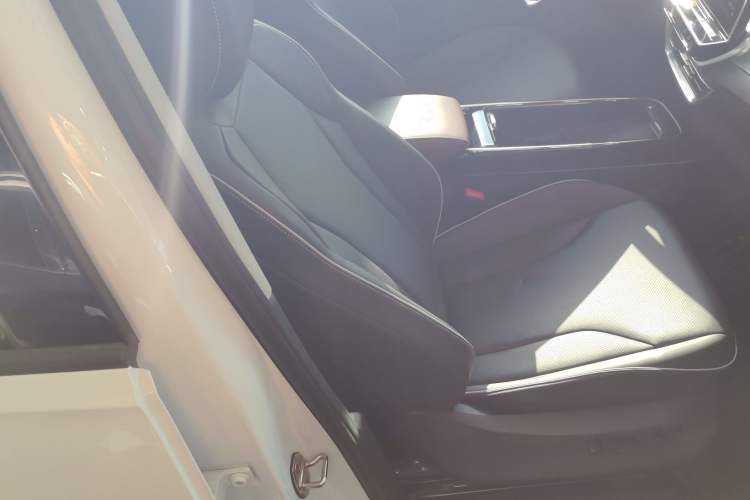 Used Volkswagen ID.6 X 2023 Upgraded Model Pure Long-Range Version