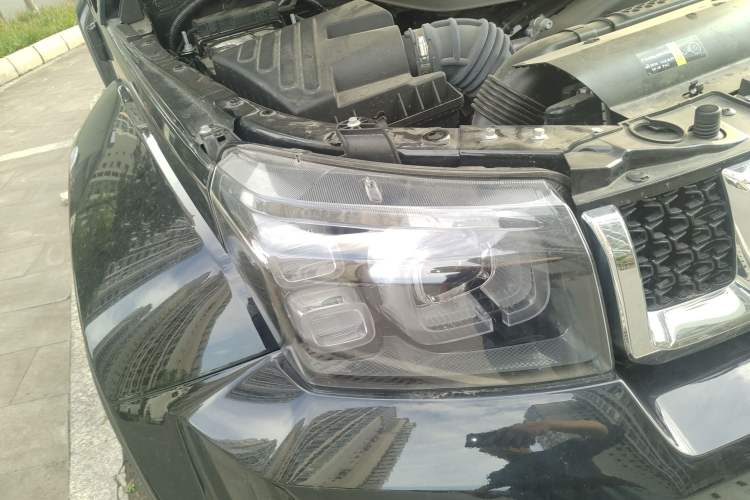 Used Beijing Auto BJ40 2023 2.0T Automatic Four-Wheel Drive Urban Hunter Edition Chivalrous Type
