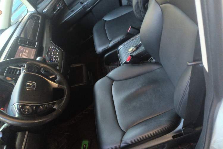 Used Honda Elysion 2016 2.4L Comfort Edition
