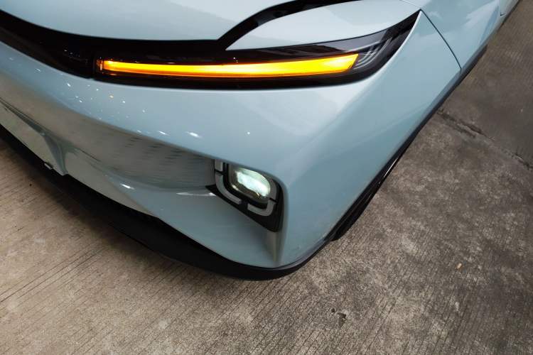 Used Geometry E Firefly 2024 301km Starlight