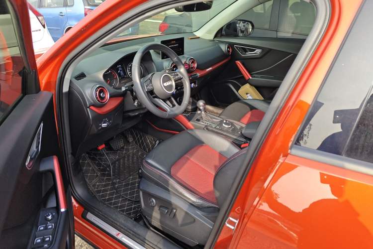 Used Audi Q2L 2018 35 TFSI Fashion Dynamic Version China V Emission Standard