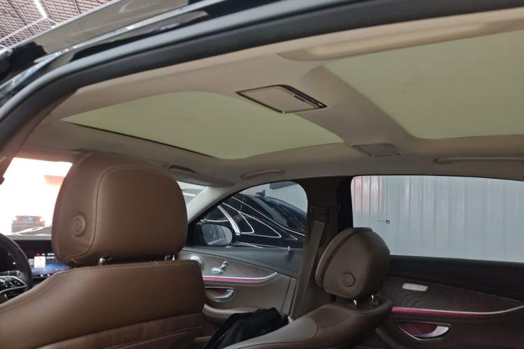 Used Mercedes-Benz E-Class 2022 E 260 L