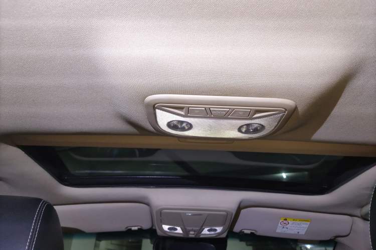 Used Geely Auto Emgrand 2017 Sedan Million Edition 1.5L Manual - Upward Version
