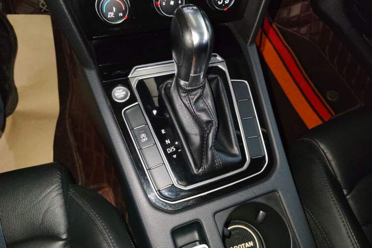 Used Volkswagen Magotan 2018 330TSI DSG Advanced Model