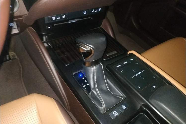 Used Lexus ES 2020 200 Luxury Edition
