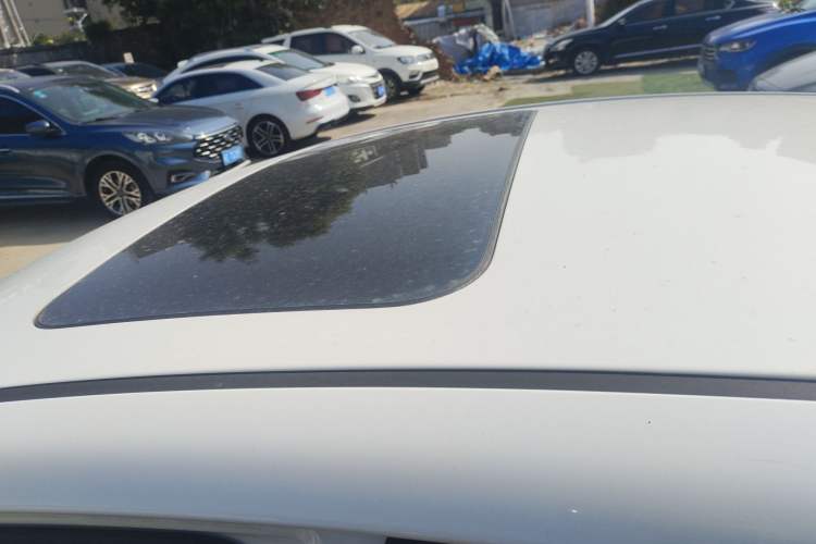 Used Hyundai Verna (older generation) 2017 1.4L Automatic YueXiang Edition China V-standard
