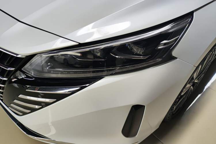 Used Nissan Teana 2022 2.0L XL-TLS Enjoyment Edition
