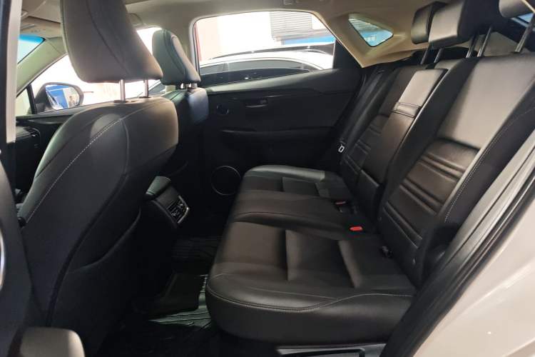 Used Lexus NX 2015 200T All-Wheel-Drive Fēngshàng Edition
