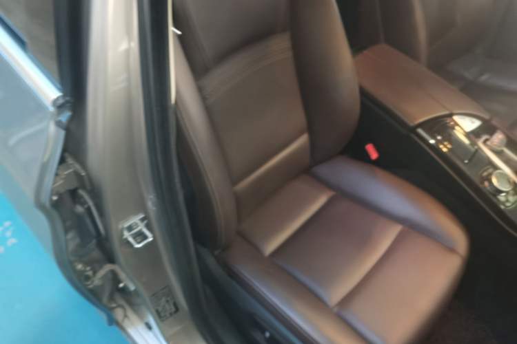 Used BMW 5 Series 2014 525Li Luxury Design Package
