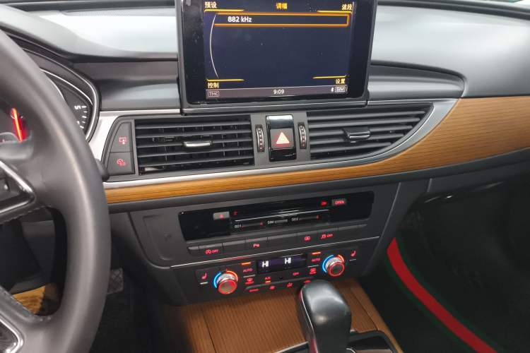 Used Audi A6L 2018 30th Anniversary Edition 30 FSI Style Model