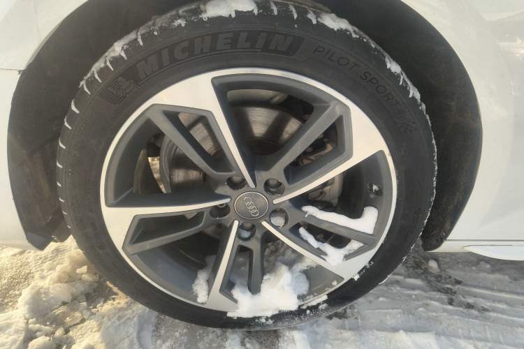 Used Audi A4L 2018 30th Anniversary Edition 40 TFSI Sport Edition
