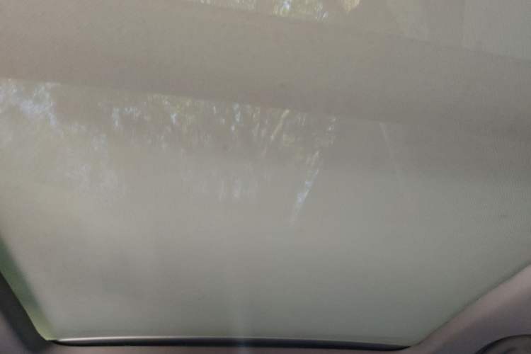 Used Roewe RX5 2016 20T Two-Wheel Drive Automatic Internet Smart Edition