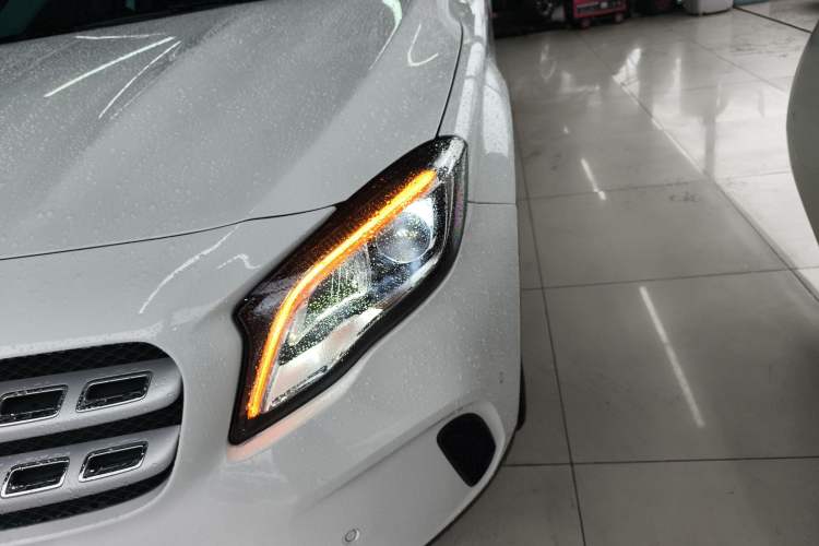 Used Mercedes-Benz GLA 2018 GLA 200 Fashion Model