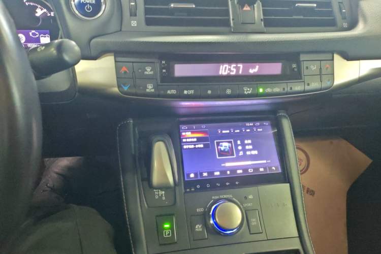 Used Lexus CT 2017 CT200h Elite Edition Solid Color China V Standard
