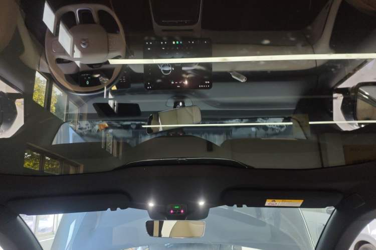 Used Nio ET5T 2025 75 kWh Touring
