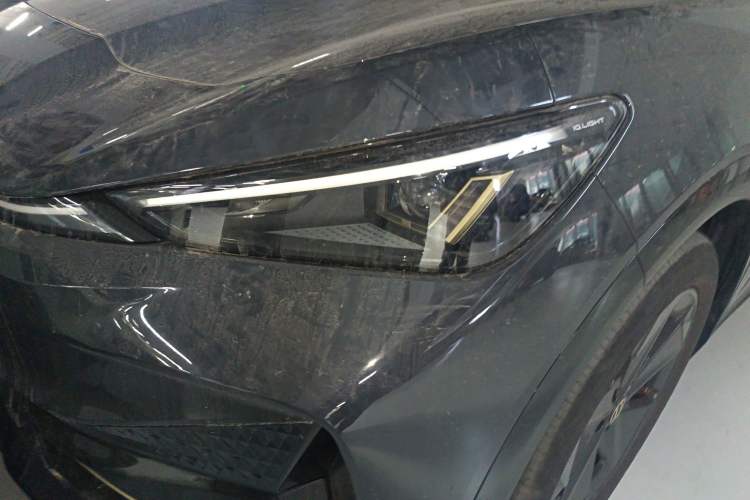 Used Volkswagen ID.UNYX 2024 Pro Long-Range Version
