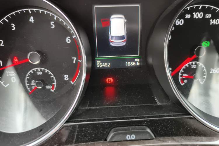 Used Volkswagen Touran 2016 Volkswagen Touran L 280TSI DSG Luxury Edition