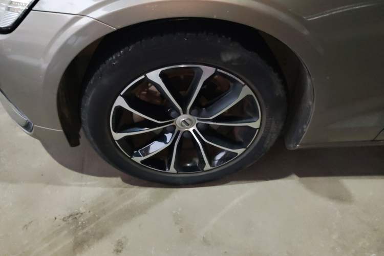 Used Volvo S60 2020 T4 Zhiyi Luxury Edition